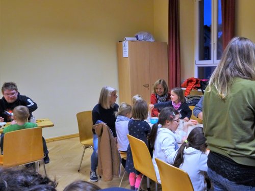 2018_10_30_lll_halloweenbasteln (3).jpg